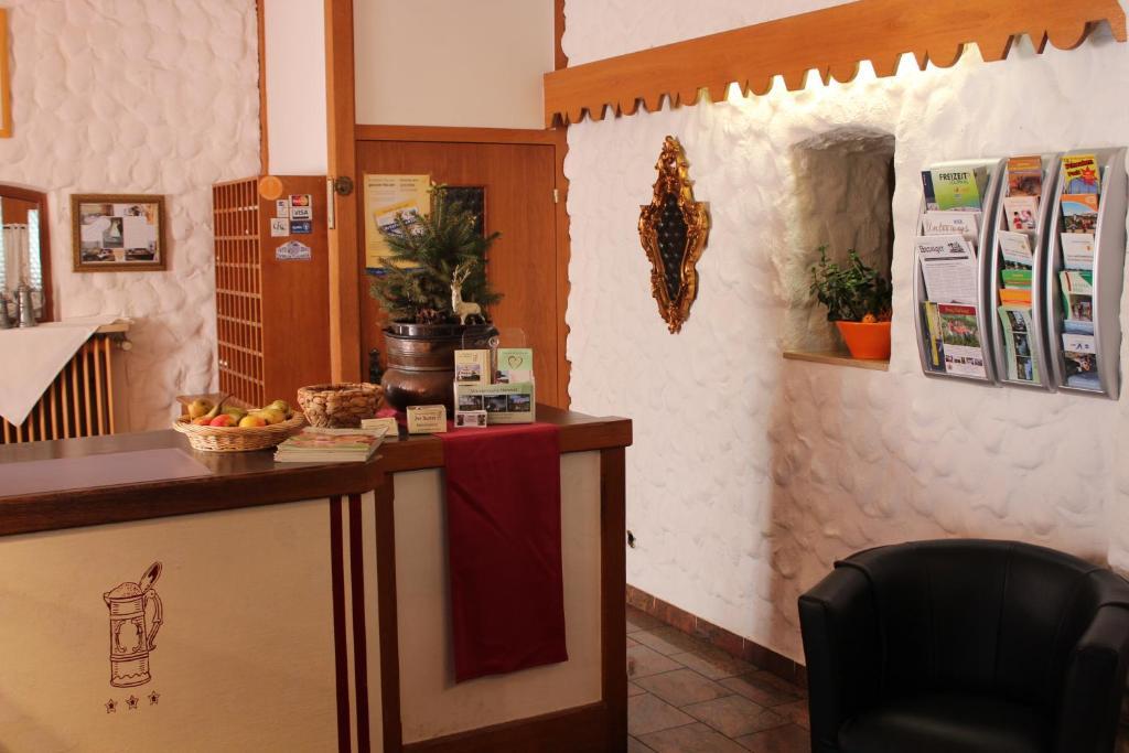 Landhotel Zur Kanne Neresheim ภายนอก รูปภาพ